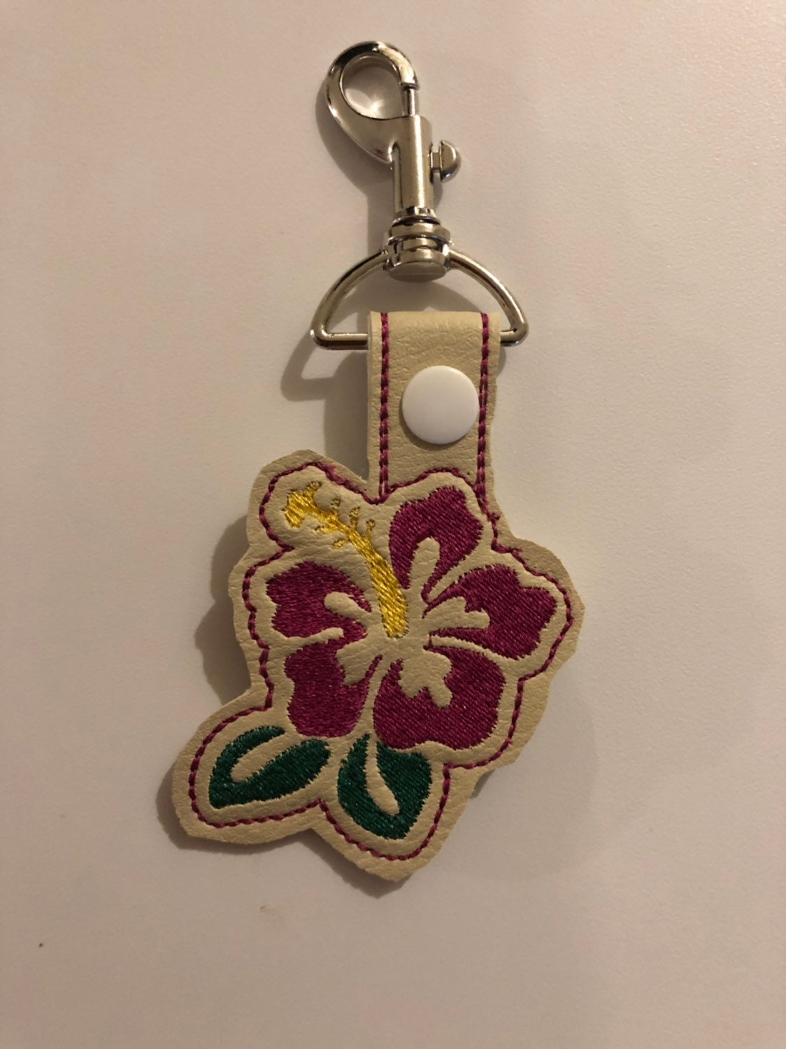 Hibiscus Snap Tab Embroidery Design,Embroidery In the Hoop Files,Key Fob Embroidery Files,Snap Tab Embroidery Designs,In the hoop Designs