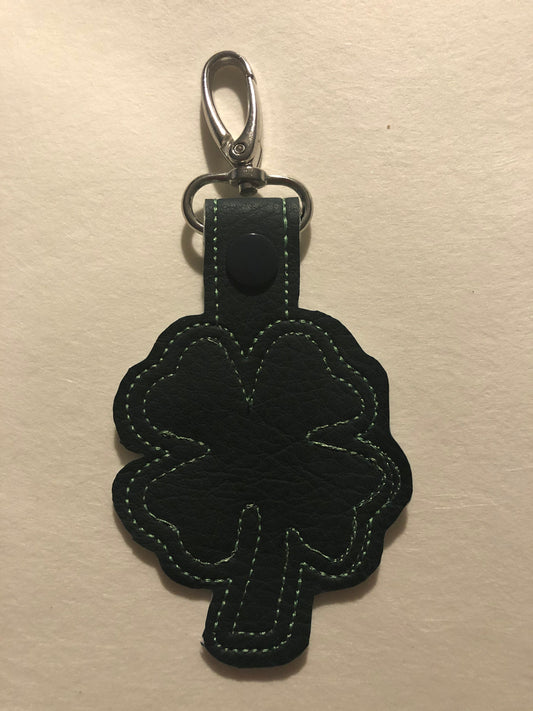Four Leaf Clover Snap Tab,In the Hoop Embroidery Designs,In the Hoop Snap Tab Key Fobs,Four Leaf Clover Embroidery Designs,Snap Tab Key Fob