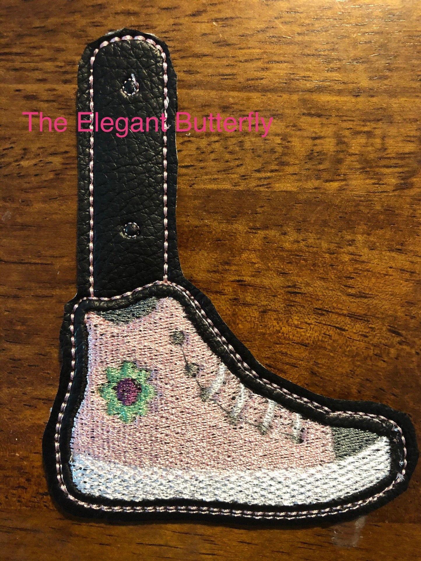 Snap Tab Tennis Shoe In the Hoop Embroidery files